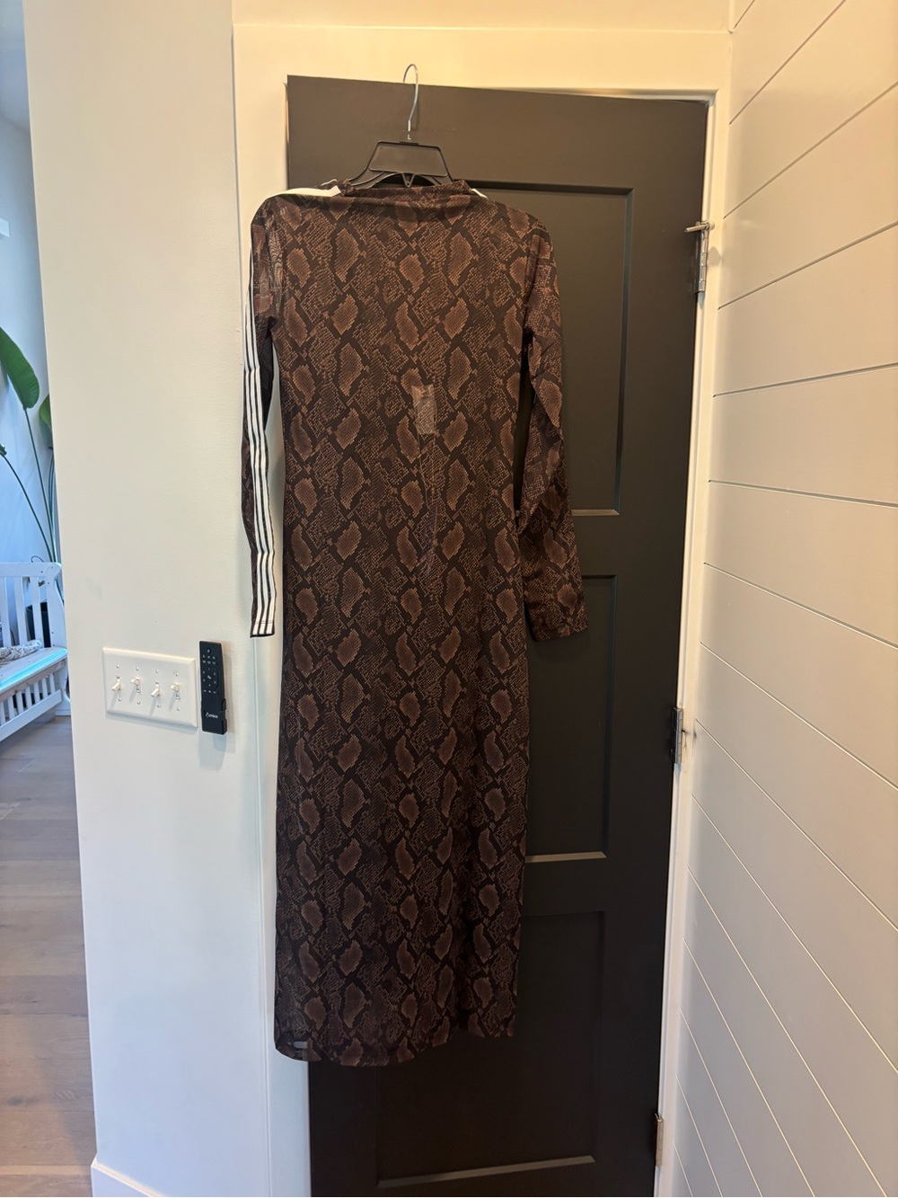 Adidas Snake Skin Print Maxi Dress Long Sleeve Midi Small NWT Aurora Coffee - Picture 7 of 10